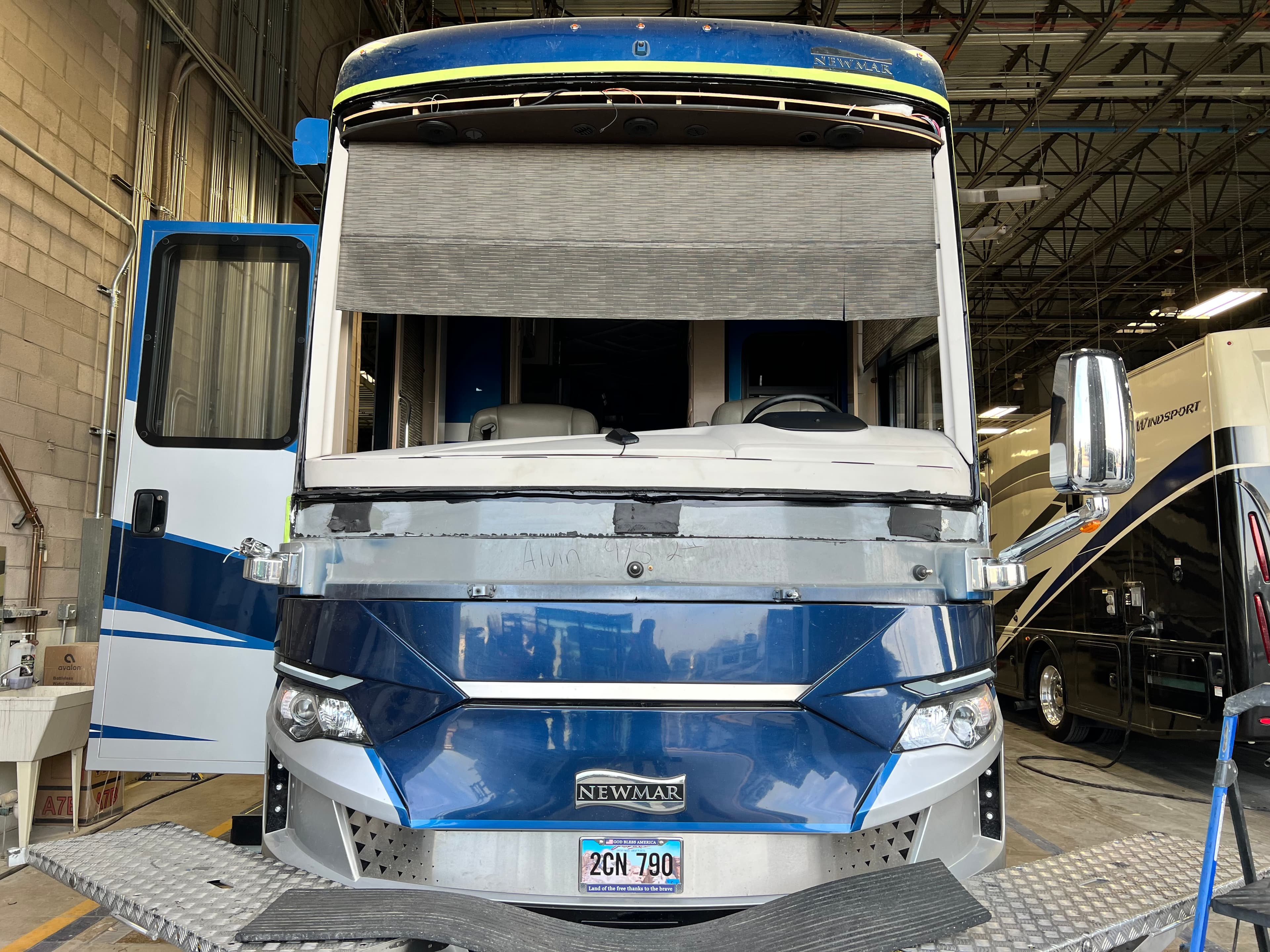 RV glass repair completed
