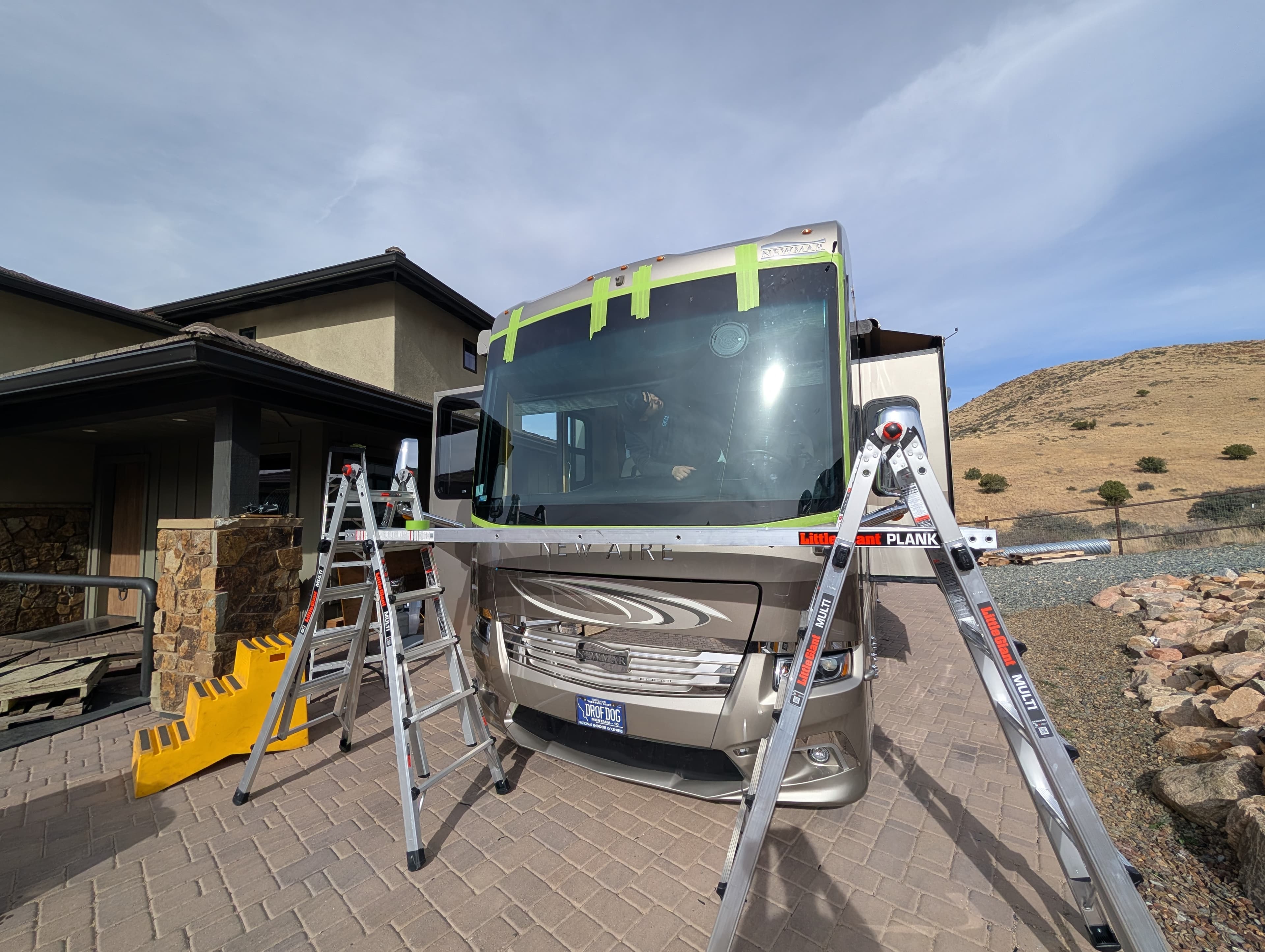RV Windshield Repair service photo 9