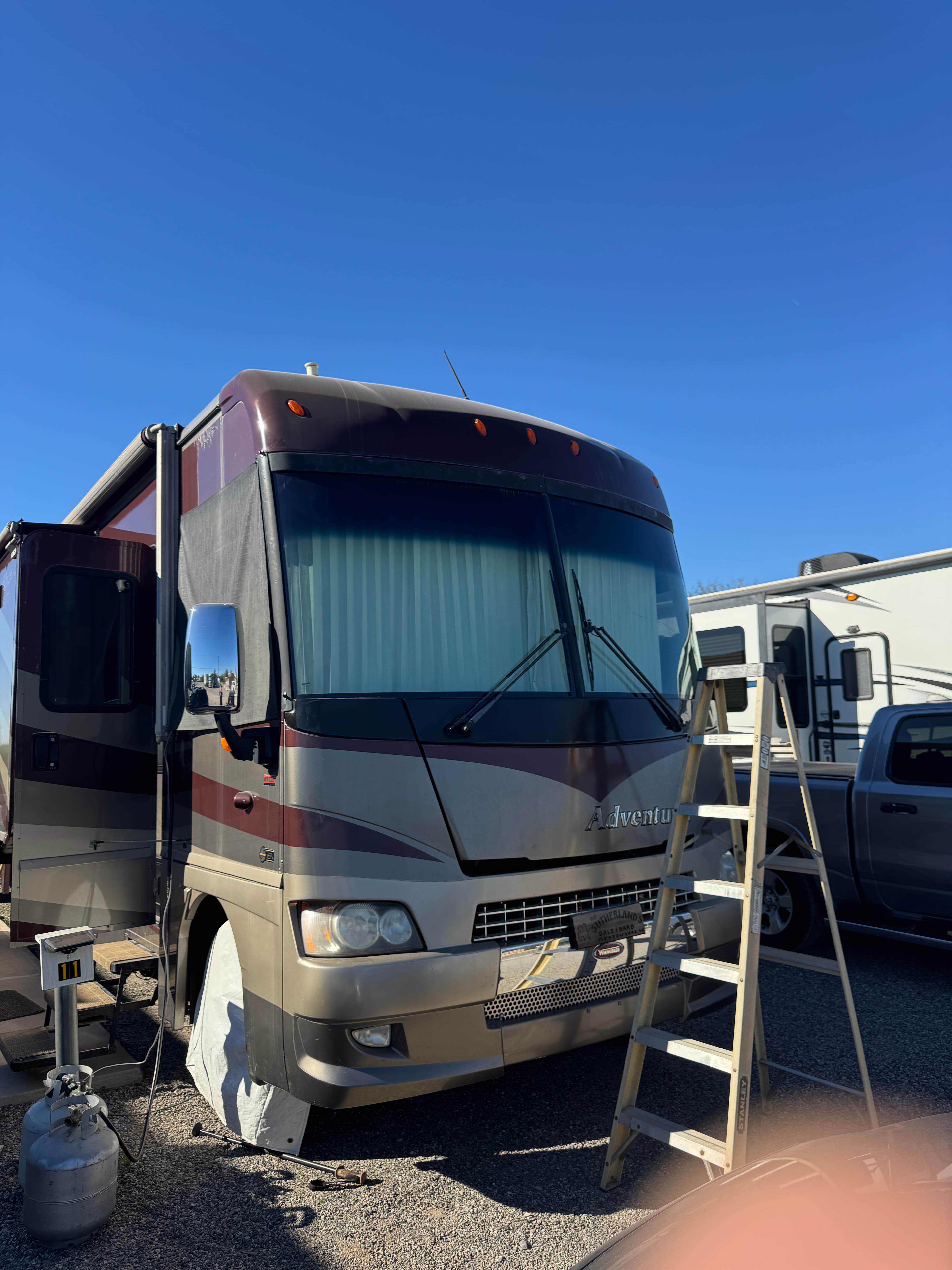 RV Windshield Repair service photo 13
