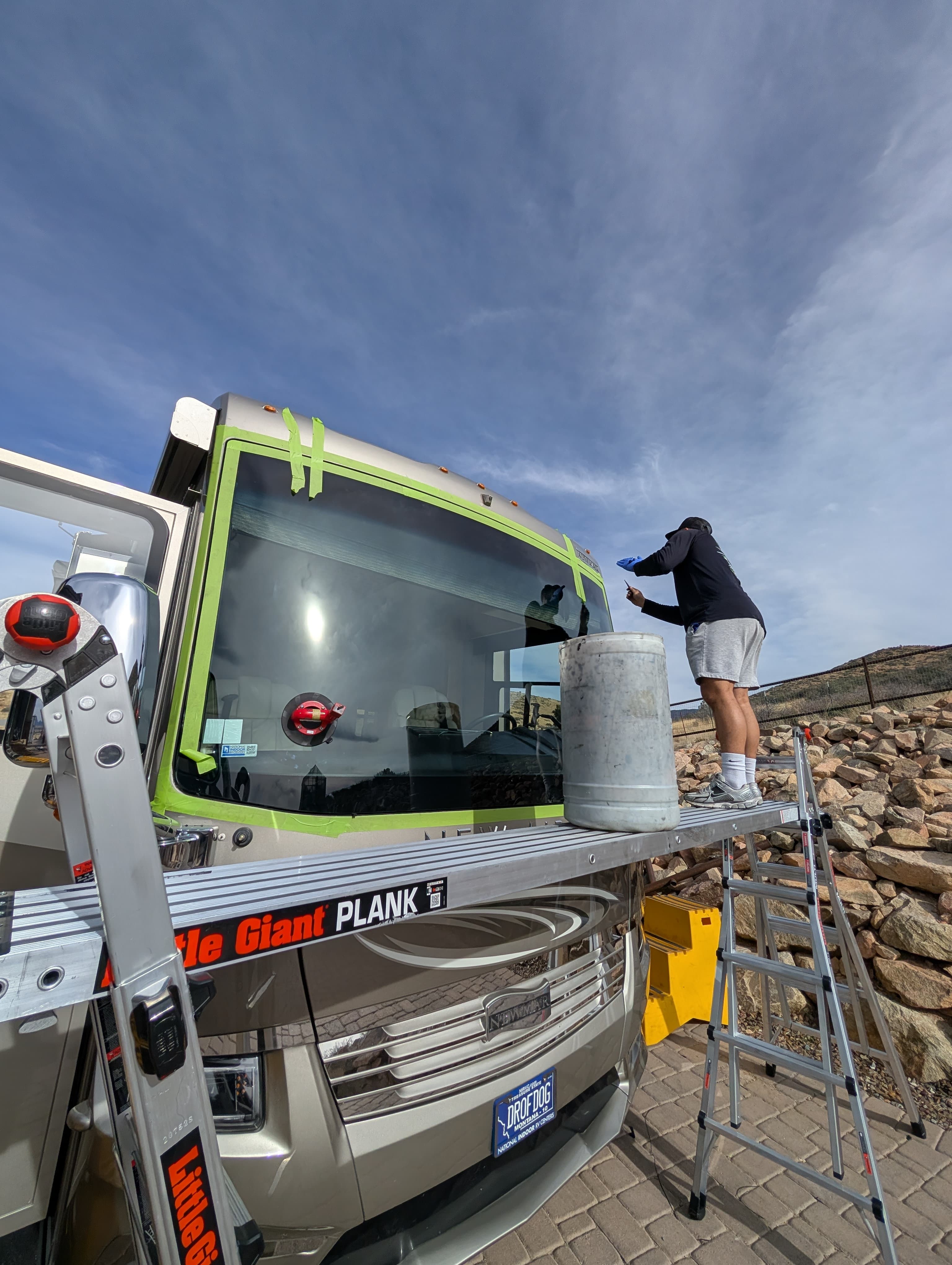 RV Windshield Repair service photo 15