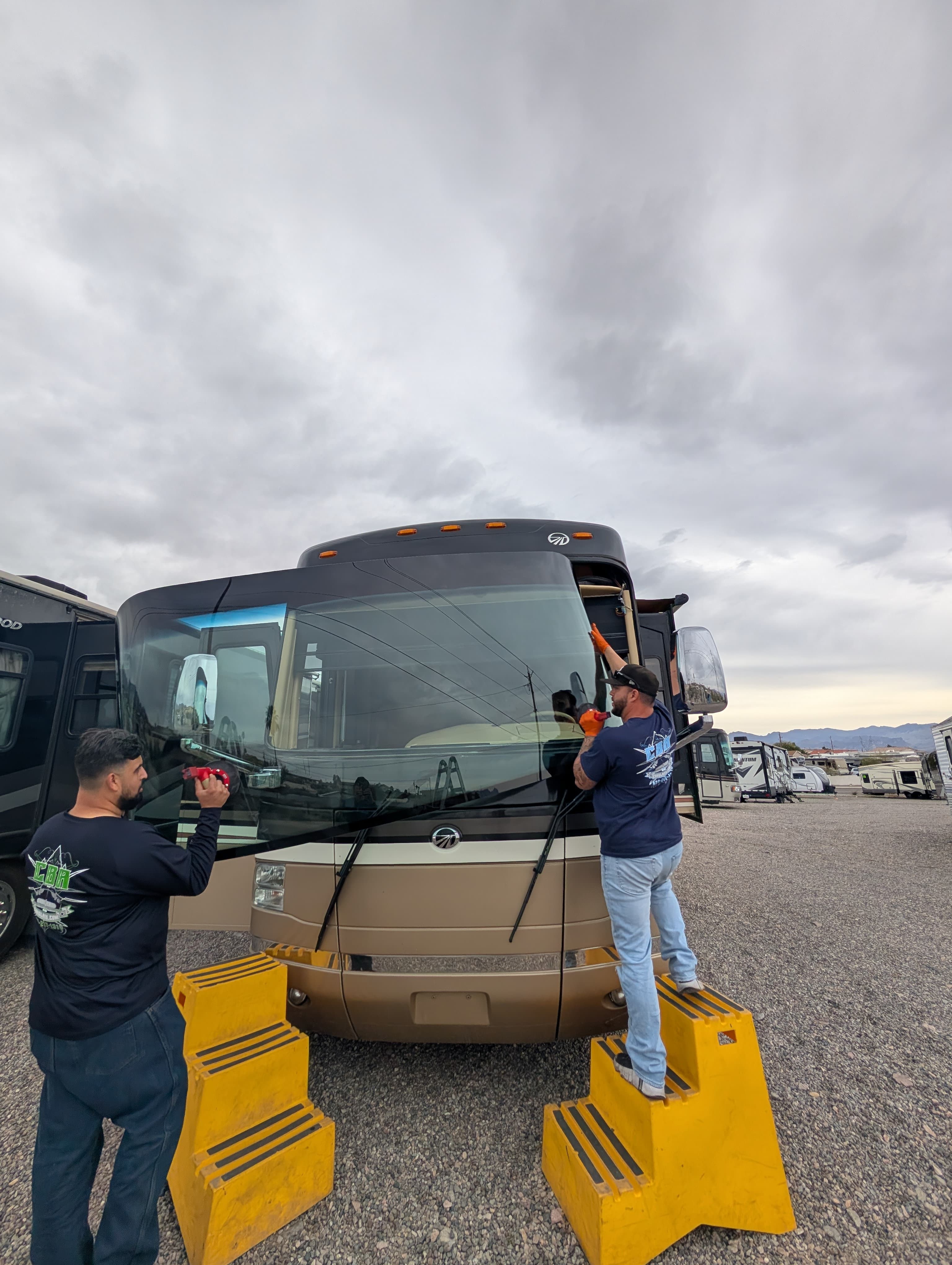 RV Windshield Repair service photo 21