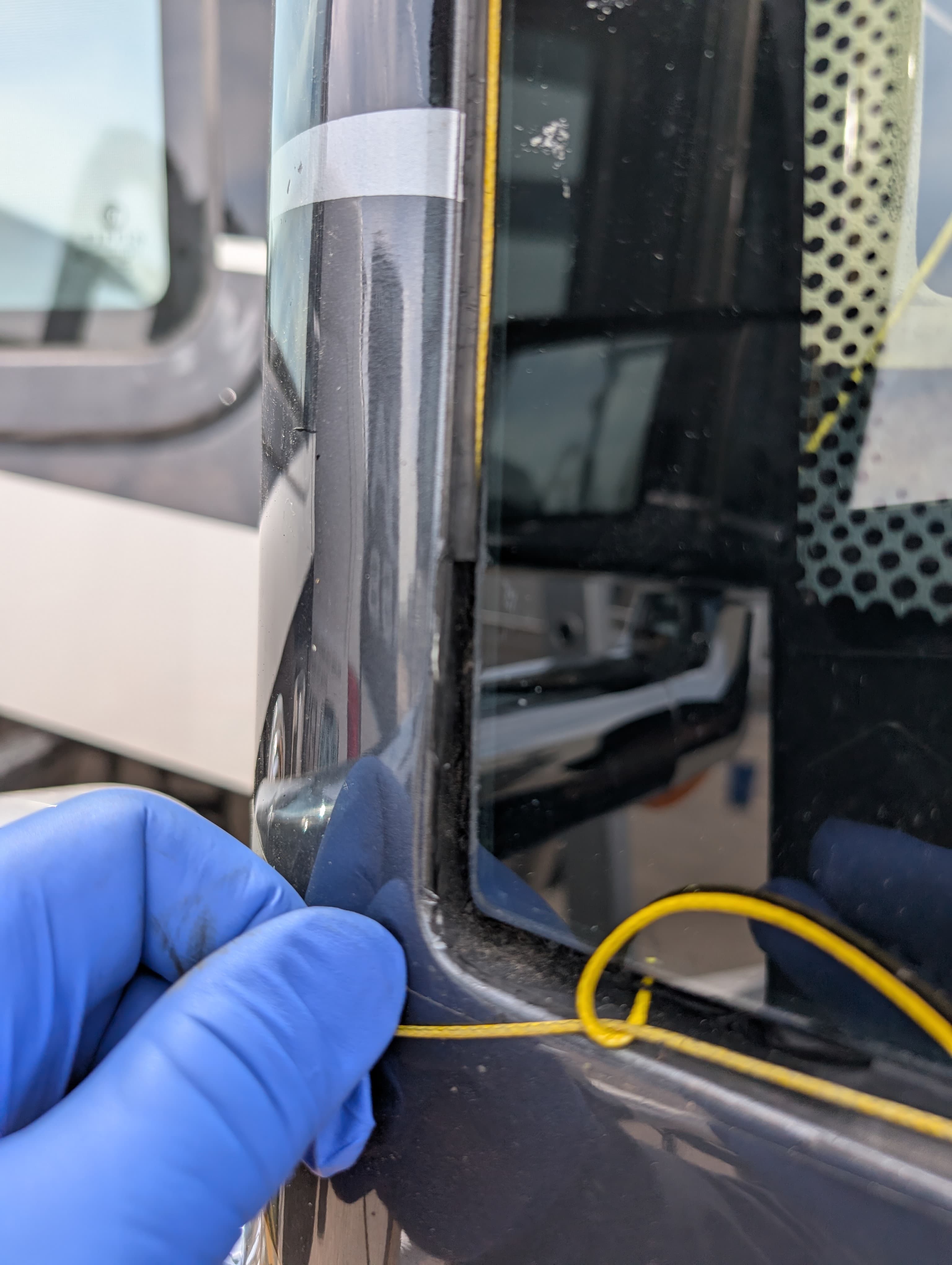 RV Windshield Repair service photo 25