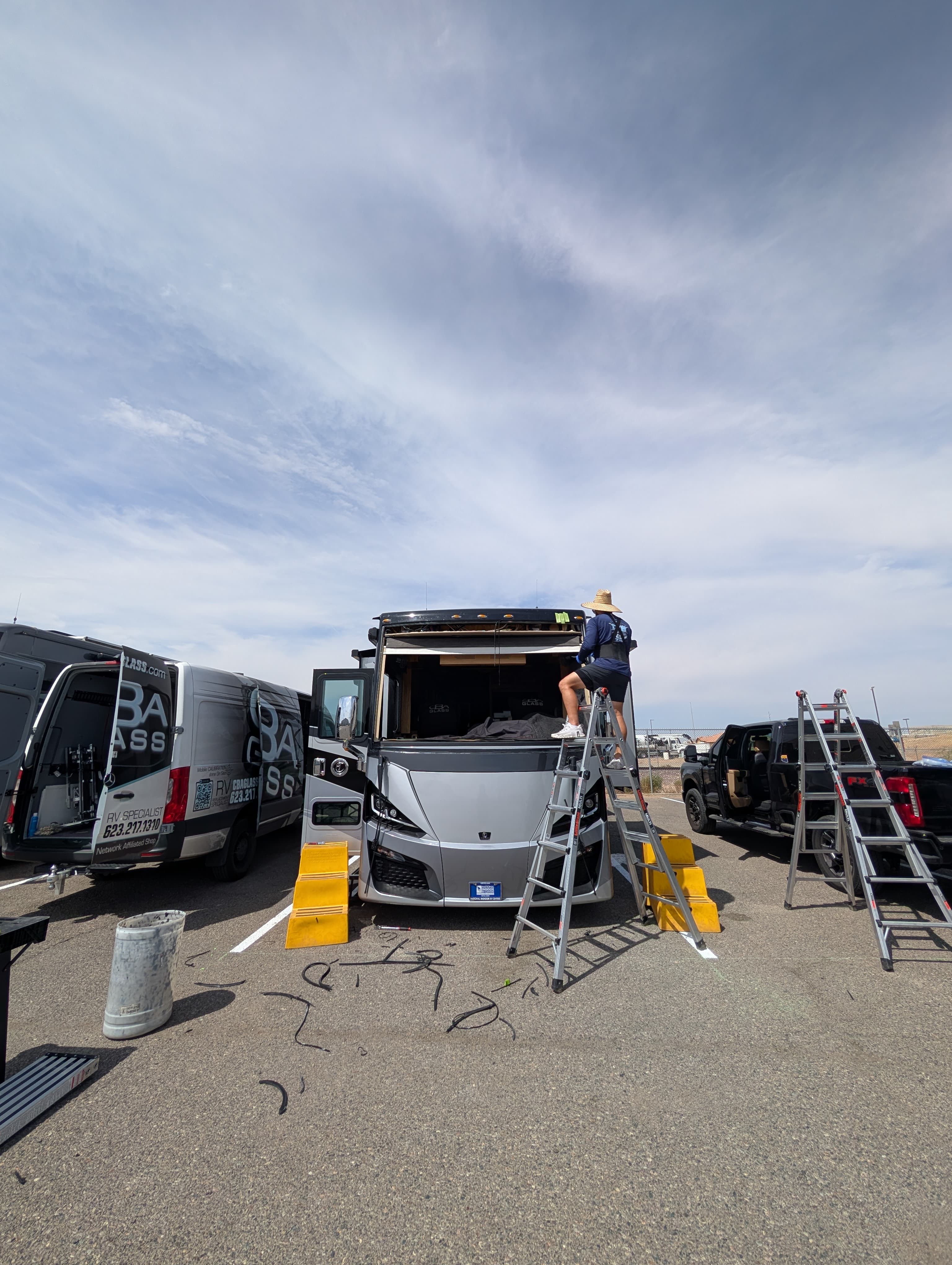 RV Windshield Repair service photo 26