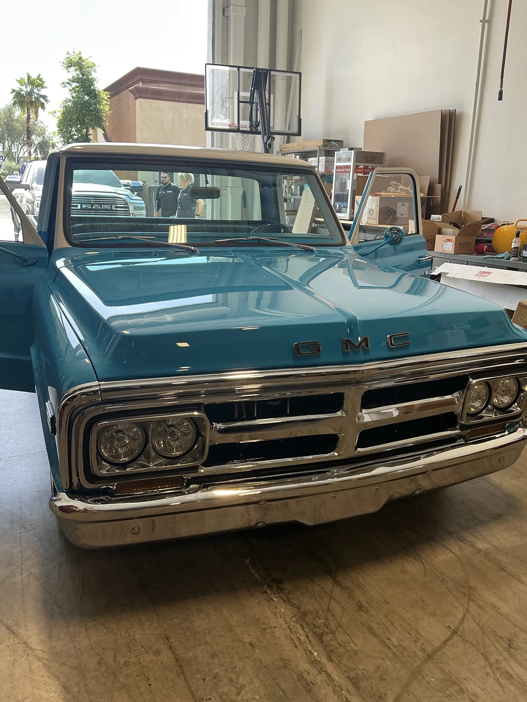Classic Cars service photo 25
